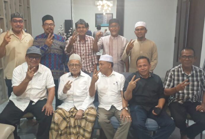 Abu Razak Sebut Abu Doto Dukung Paslon Mualem-Dek Fadh