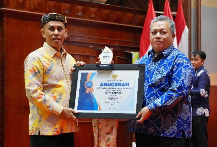 Sabang Raih Penghargaan Keterbukaan Informasi Publik 2024