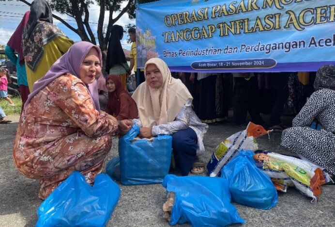 Pasar Murah Pemkab Aceh Besar Disambut Antusias Masyarakat Blang Bintang