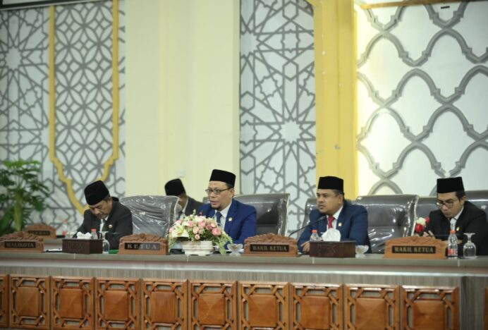 Banggar DPRK Banda Aceh Sampaikan Usul Saran dan Pendapat terhadap Raqan APBK 2025