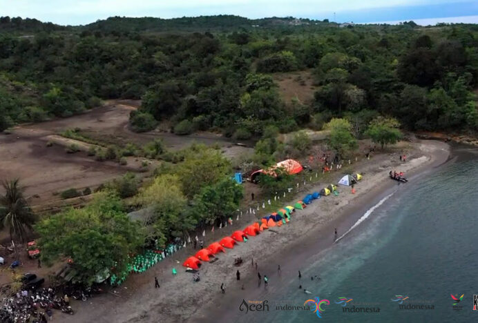 Teluk Lhok Mamuni Pantai Eksotik Tersembunyi di Pidie