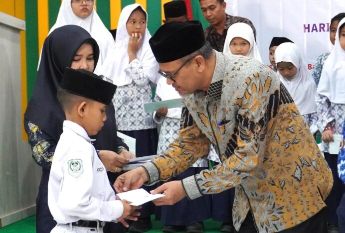 Peringati HAB ke 79, Kemenag Banda Aceh Santuni 206 Yatim dan Piatu
