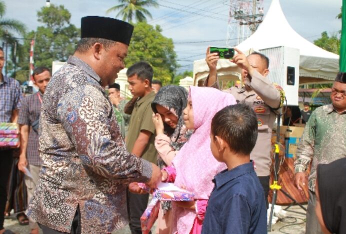 Sekda Aceh Besar Hadiri Maulid Akbar Masyarakat Sibreh