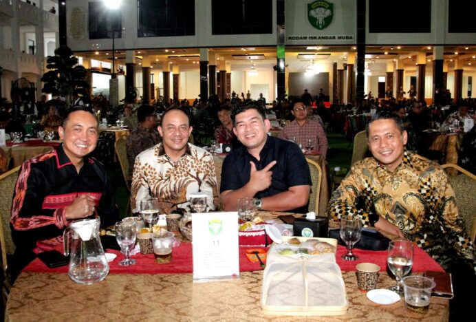 Dandim 0101/Kota Banda Aceh Bersama Ketua Persit KCK Hadiri Syukuran HUT ke 68 Kodam IM