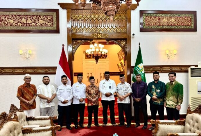 Pj Gubernur Safrizal Terima Audiensi Prima DMI Aceh