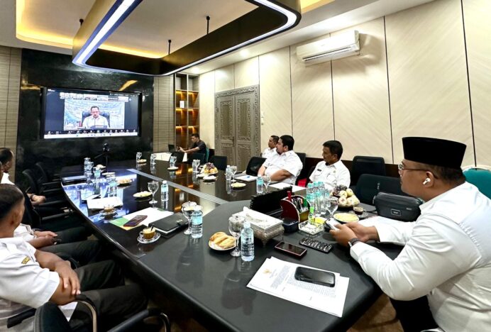 Pj Gubernur Aceh Rapat Daring Penataan Tenaga Non ASN