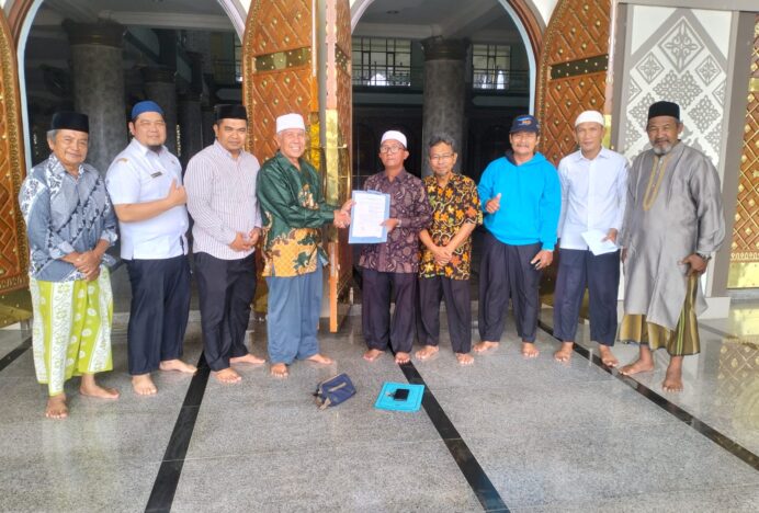 Periode Pengurus BKM Agung Nurul Makmur Berakhir, H. Amir Hasan, S.Pd di tunjuk Jadi Ketua BKM Periode 2024-2029