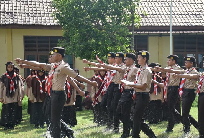 Pesantren Modern Al-Falah Abu Lam U Gelar Kemsa VIII