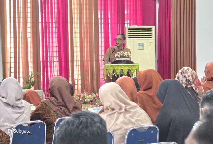 Sekdisdikbud Aceh Besar Fahrurrazi Buka Pemilihan Ketua MKKS SMP