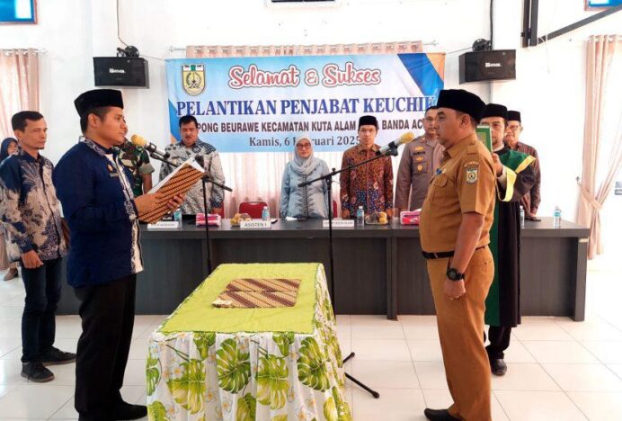 Boy Ferdian Dilantik Jadi Pj Keuchik Beurawe