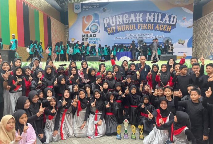 Empat Tahun Berturut-Turut SDN 1 Lambheu Raih Juara Umum ABESMBC