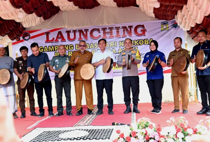 Kaban Kesbangpol Aceh Besar Hadiri Launching Kampung Bebas Narkoba di Lam Rukam