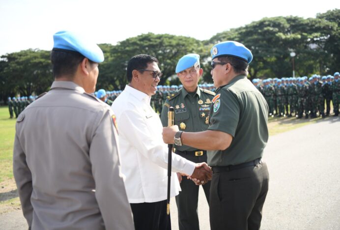 Plt Sekda Alhudri Hadiri Upacara Pemberangkatan Satgas Yonmek TNI Konga untuk Misi Perdamaian ke Lebanon