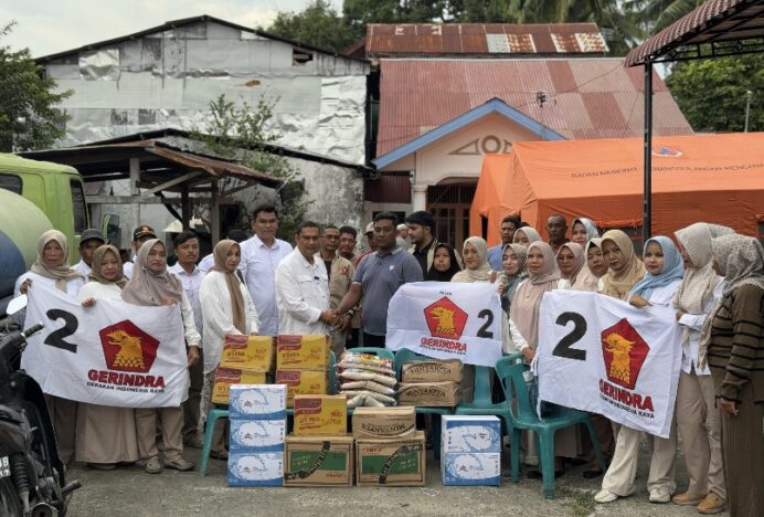 DPC Partai Gerindra Kota Banda Aceh Bantuan Korban Kebakaran Gampong Ateuk Pahlawan