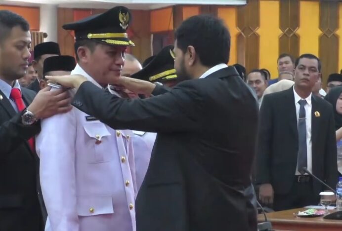 Bupati dan Wakil Bupati Aceh Selatan Resmi Dilantik oleh Gubernur Aceh