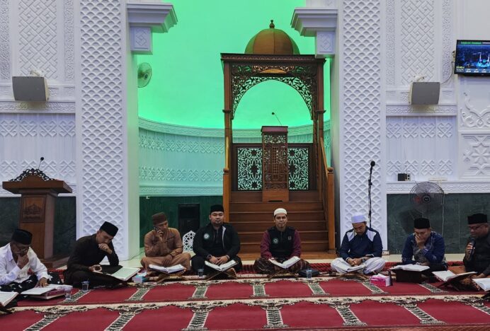 FUQAHA dan IPQAH Aceh Besar Gelar Tadarus Bersama di Masjid Ath Thahirah Lamcot