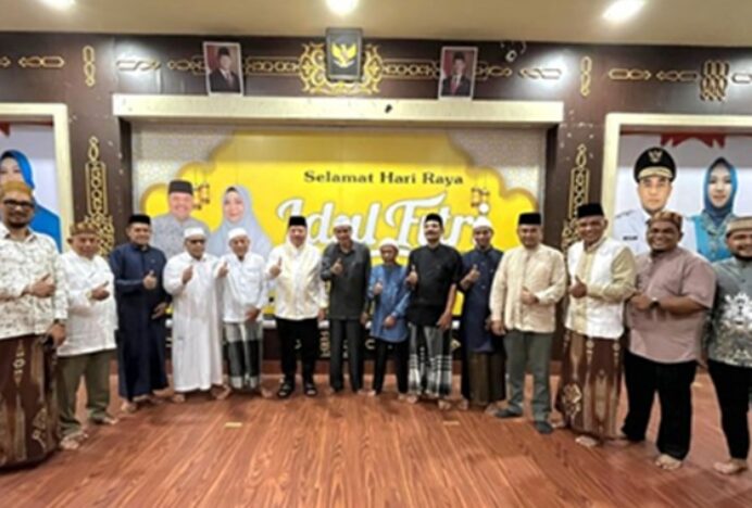 Bupati dan Wabup Nagan Raya Sama-Sama Open House Idul Fitri 1446 H
