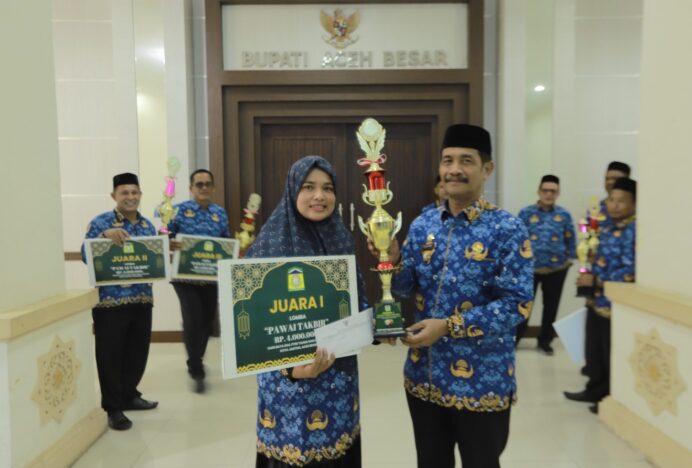 Dinas Kesehatan Juara Pawai Takbir Idul Fitri 1446 H Aceh Besar