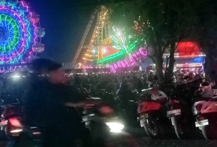 Berwisata Rekreasi, Keluarga Ramaikan Kawasan Lapangan Merdeka Langsa pada Idul Fitri