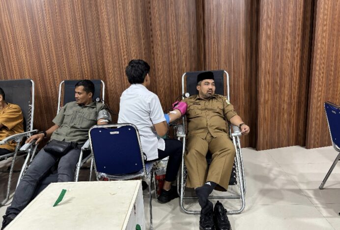 Kepala DPMPTSP Aceh Pimpin Donor untuk Penuhi Kebutuhan Darah Aceh