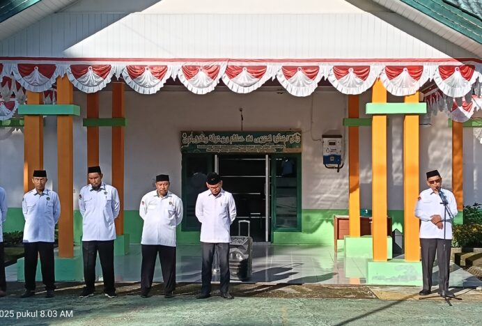 Apel Pagi Kemenag Simeulue, Kasubbag TU Sampaikan Beberapa Arahan Penting