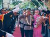Tiba di Polresta Banda Aceh, Kombes Pol Joko Heri Purwono Disambut Pedang Pora dan Jalani Prosesi Peusijuek
