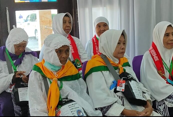 Jemaah Kloter 2 Embarkasi Aceh Tiba di Asrama, Terdiri dari 393 Jemaah Lima Kabupaten