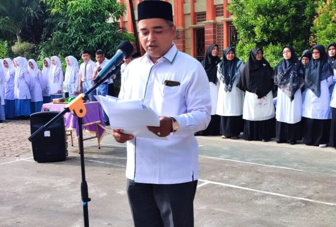 MAN 4 Aceh Besar Peringati HARKITNAS ke-117: Wujudkan Semangat Bangkit Bersama Menuju Indonesia Kuat