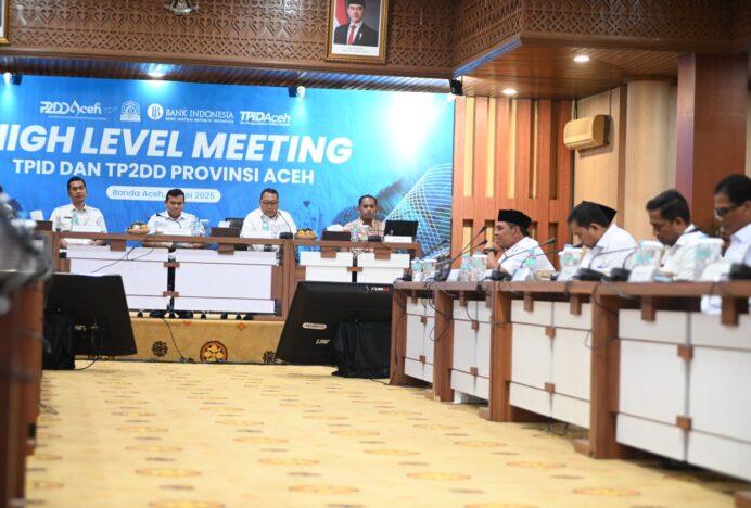 Bupati Syech Muharram Hadiri Rapat Bersama TPID dan TP2DD Aceh