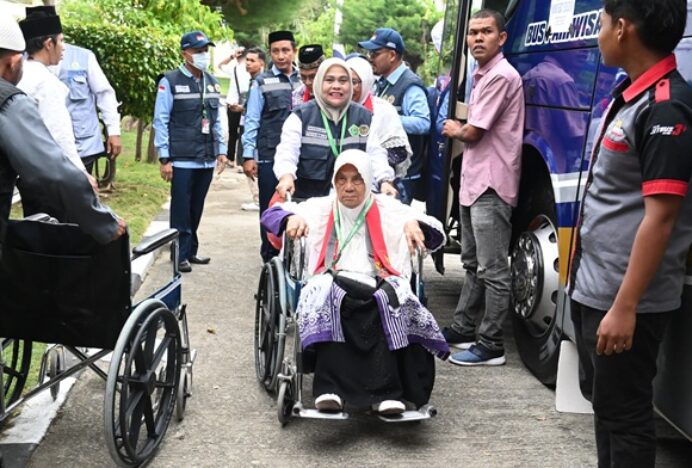 Kloter 1 Aceh Dilepas, Prosedur Sudah Rampung, Terbang ke Arab Saudi Minggu Pagi