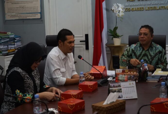 Plt Sekda Aceh Temui Sekjen DPR RI, Dorong Revisi UUPA Masuk Prioritas Prolegnas 2025