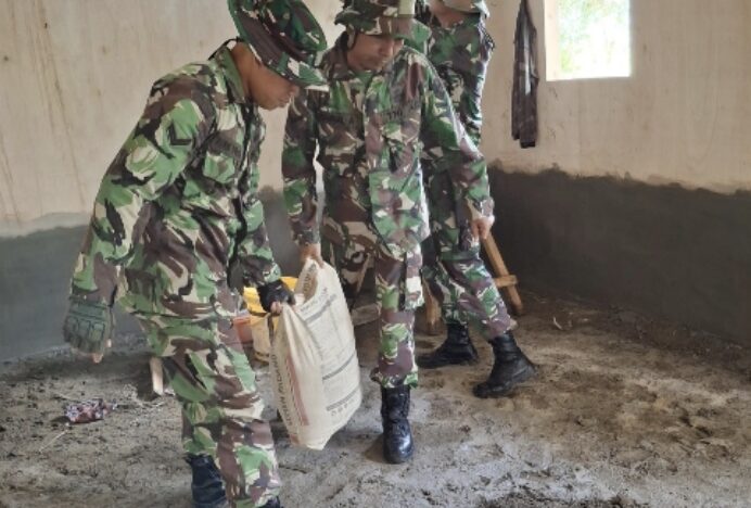 Program TMMD Kodim 0101/KBA Lanjutkan Pengerjaan RTLH: Papan Dinding Kokohkan Hunian Layak