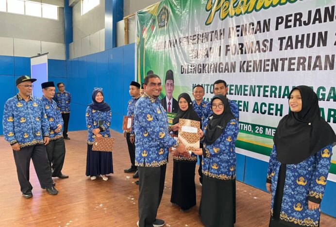 Ustazah Yuyun, Juara MTQ Dan Guru Ngaji Resmi Jadi P3K Kemenag Aceh Besar