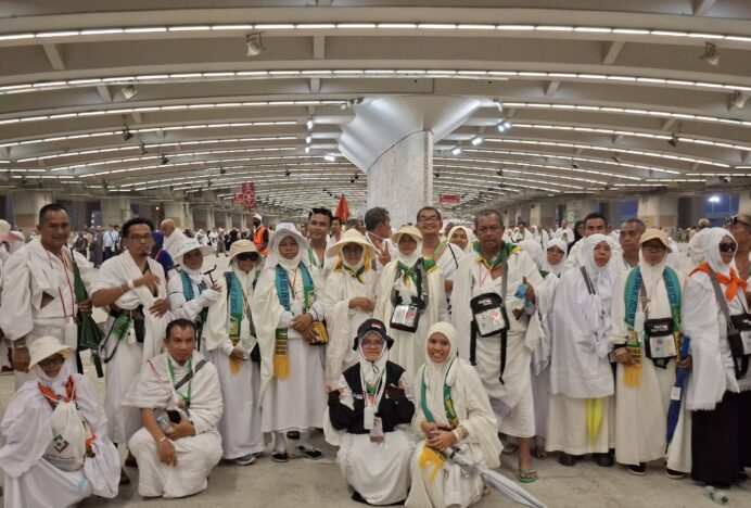 Jemaah Haji Aceh Besar Tuntaskan Jamratul Aqabah dengan Khidmat