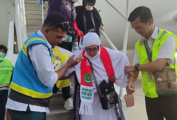 Kepulangan Jemaah Haji Kloter 1 Aceh Berjalan Lancar dan Lebih Cepat dari Jadwal