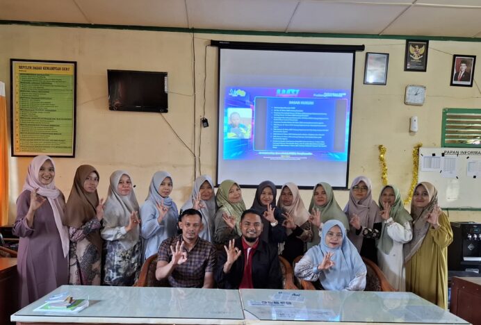Plt. Kepala MAN 3 Aceh Besar Memantau Partisipasi PPPK dalam Open Class “Boost Your Skills” Kemenag RI