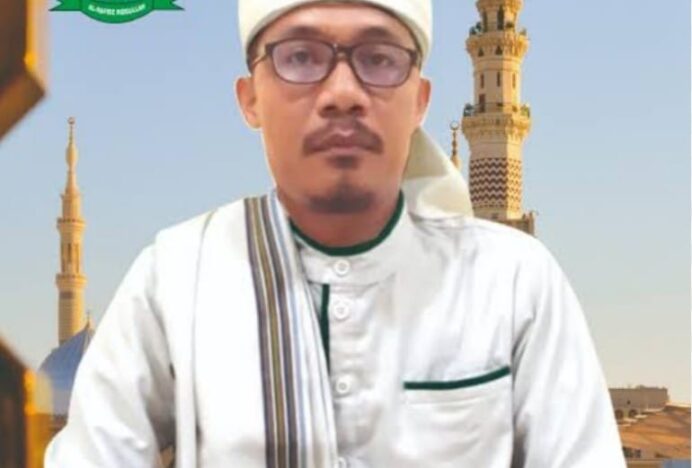 Ust. Hambalisyah Sinaga, M.PdI Pimpinan Dayah Al-Hafiz Rizqullah, menjadi Khatib Idul Adha 1446 H di Masjid Agung Nurul Makmur