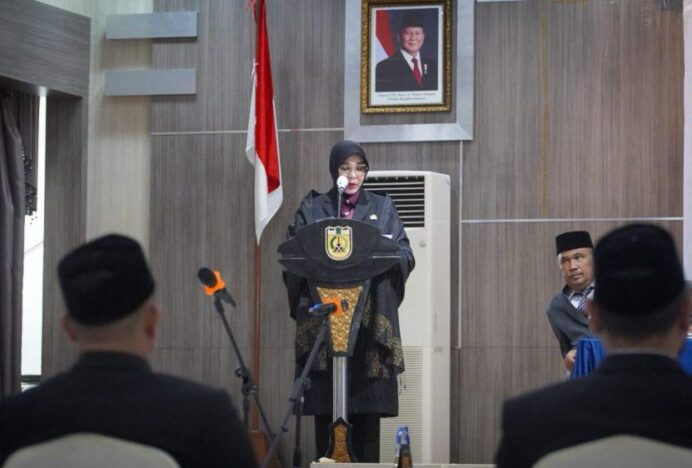 Wali Kota Illiza Lantik Anggota Badan Baitul Mal Kota Banda Aceh