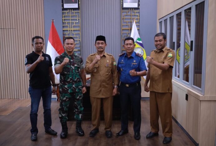Wabup Aceh Besar Terima Silaturahmi Danyonif 117/KY
