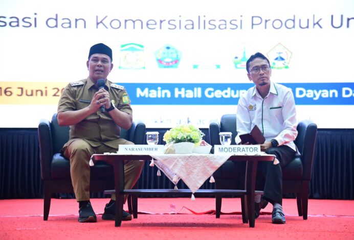 Bupati Aceh Besar Berikan Pembekalan untuk 1800 Mahasiswa KKN Reguler XXVI dan Literasi USK Tahun 2025