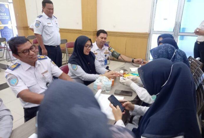 Pegawai Dishub Kota Banda Aceh Ikuti Pemeriksaan Kesehatan
