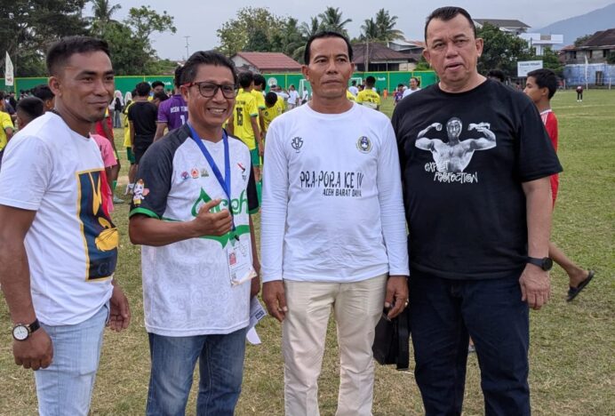 Pertandingan Sepak Bola Dalam Grup A dan B Pra PORA
