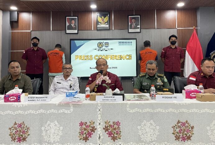 Imigrasi Banda Aceh Amankan Dua WNA Ilegal