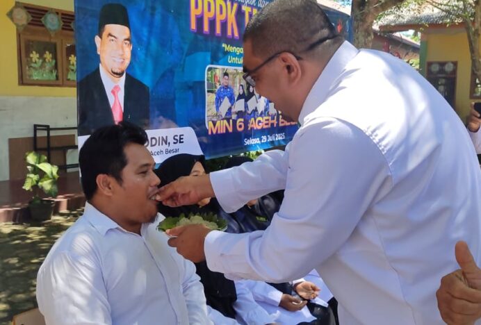 Peusijuk dan Syukuran PPPK MIN 6 Aceh Besar, Momentum Penuh Haru dan Kebanggaan