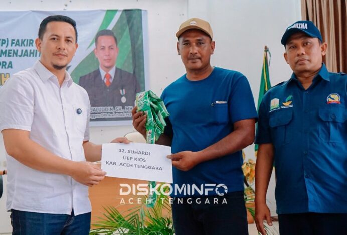 Anggota DPRA Rijaluddin Salurkan Bantuan UEP Fakir Miskin di Aceh Tenggara