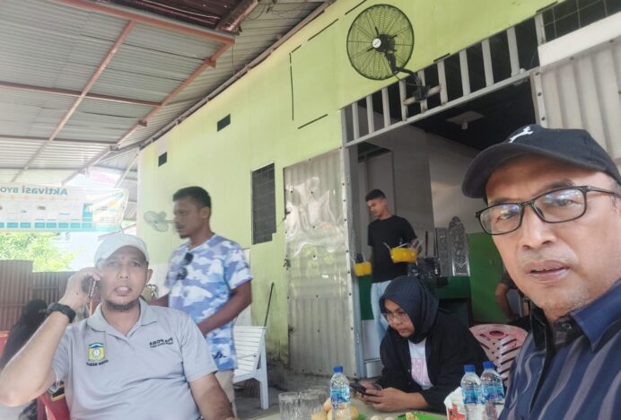 Meriahnya Tempat Persinggahan Pemain Sepak Bola Pra PORA Aceh Besar di Amuk Kopi Sigli
