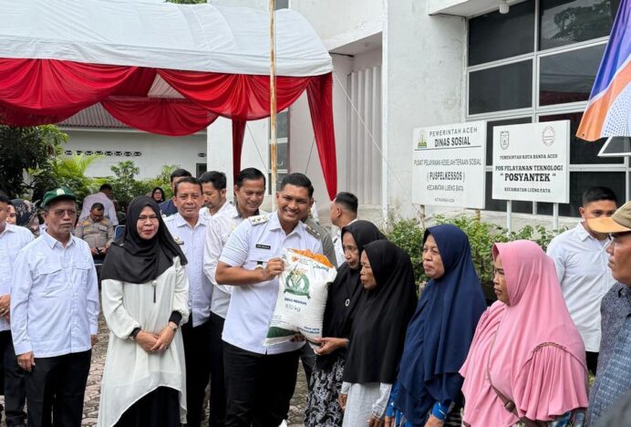10.320 Warga Banda Aceh Dapat Bantuan Pangan Beras 2025