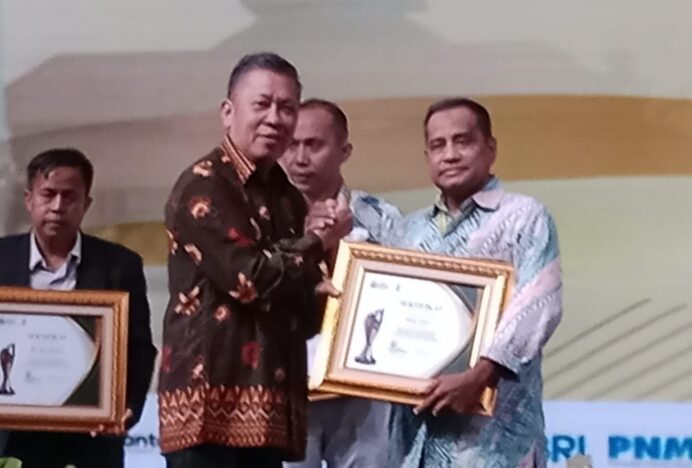 Pemred Pos Aceh Juara Lomba Karya Jurnalistik Penulisan Tajuk Rencana HUT ke-2 FPRMI