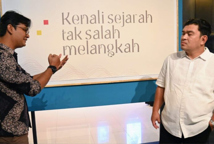 Kadisbudpar Aceh Kunjungi Pameran Foto Sejarah di Museum Aceh