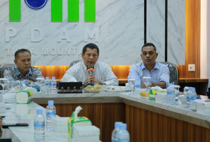 Sekda Aceh Besar Pimpin Rakor dan Silaturahmi Dengan Dewan Pengawas/ Direksi PDAM Tirta Mountala
